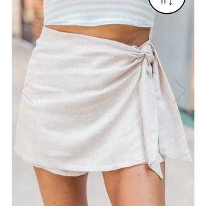 Pink lily boutique “you’re in luck khaki linen shorts”